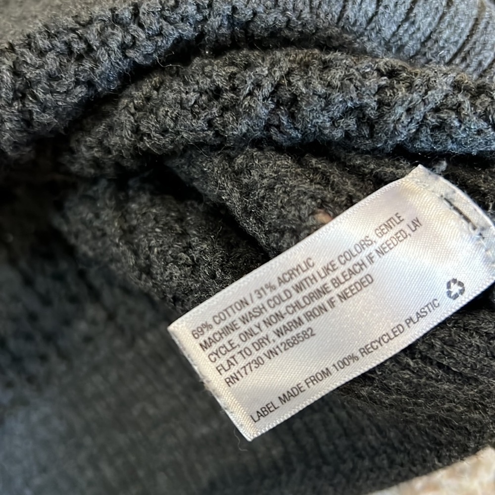 Universal Thread Grey Sweater - Picture 6 of 7